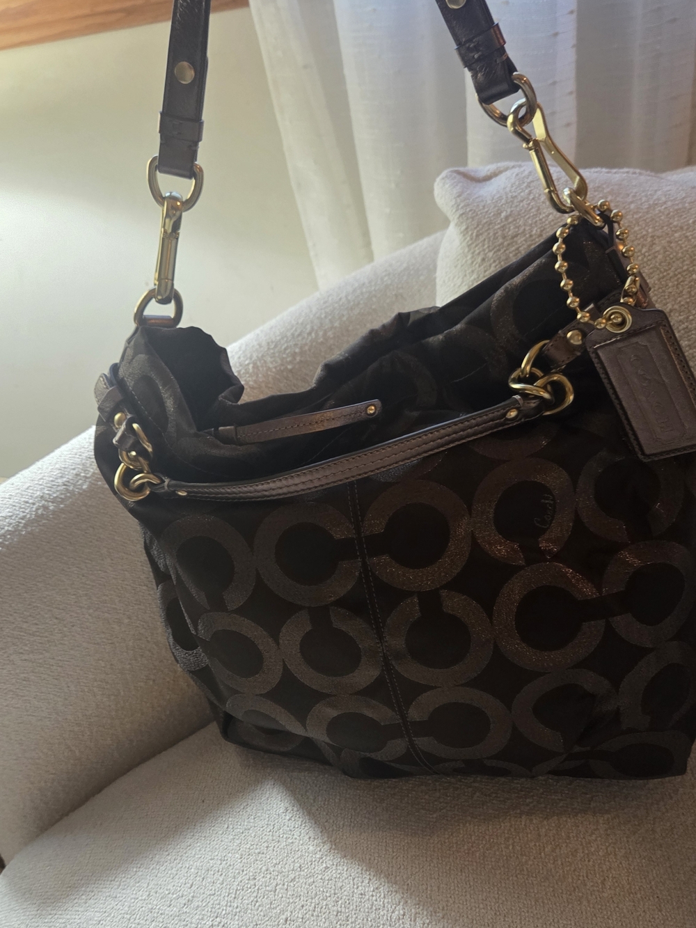 Coach Olive Green Metallic Signature Jacquard Hobo with Gold Hardware - Picture 2 of 4